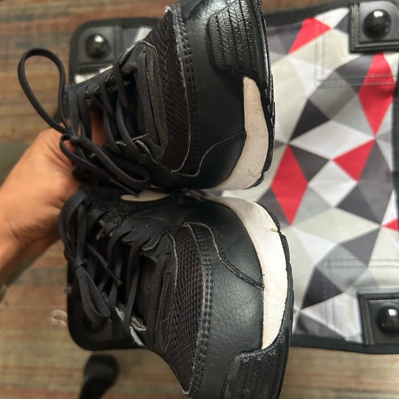 Nike Air Max Women’s Clean - Picture 2 of 5